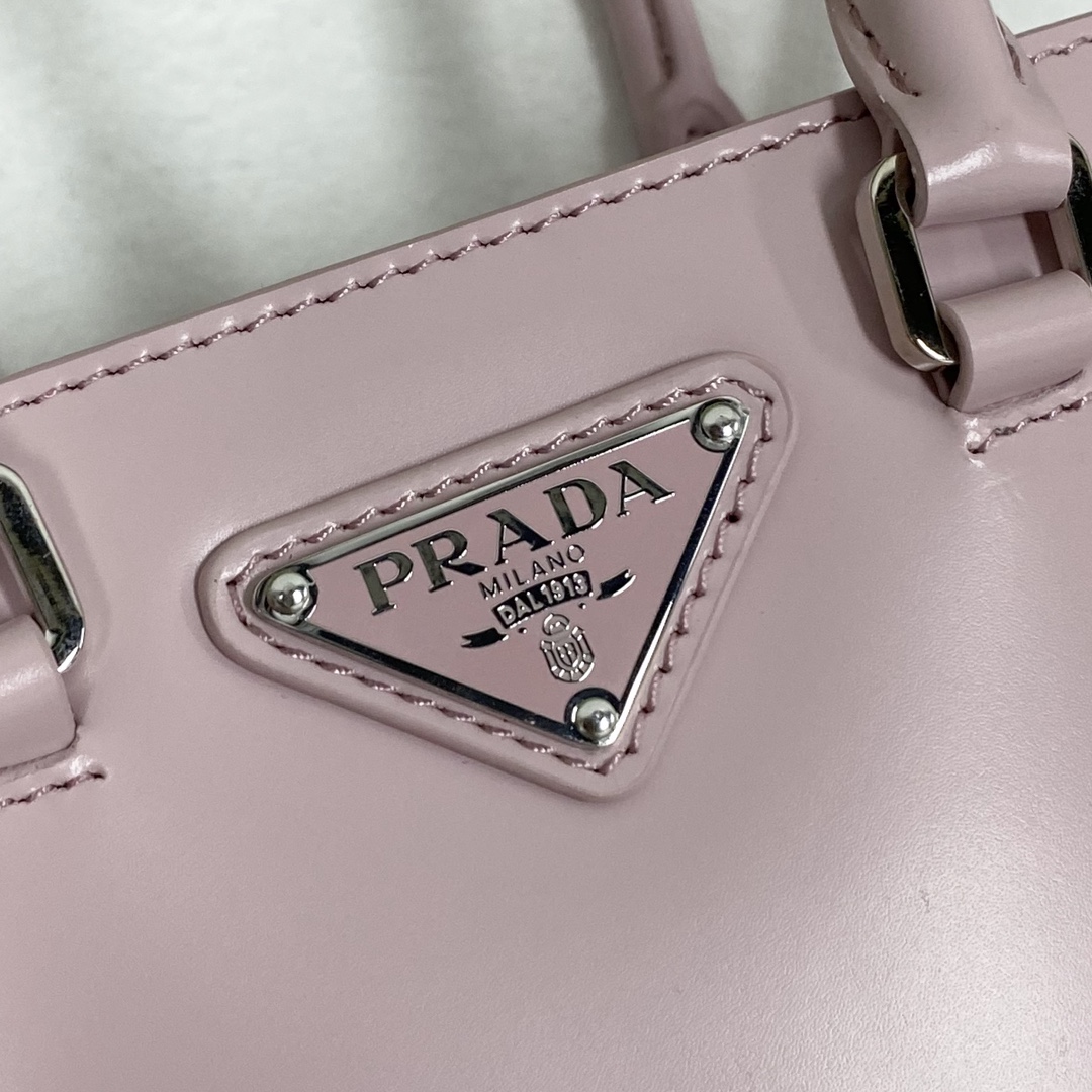 【P980】普拉达包包批发 Prada mini tote粉色光面牛皮迷你手提斜挎包