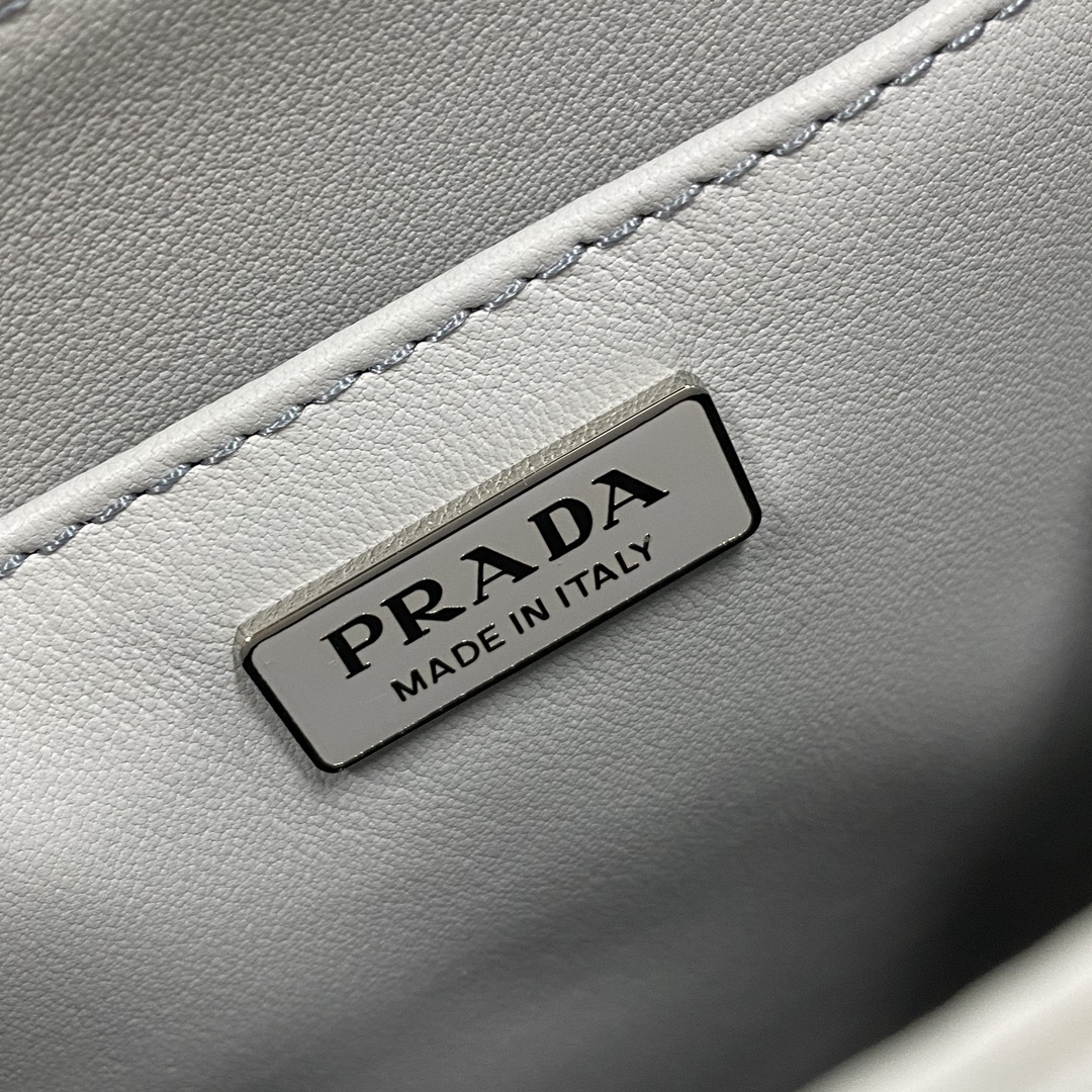 【P980】一件代发 Prada普拉达1BA331灰蓝色进口牛皮迷你手提包单肩包