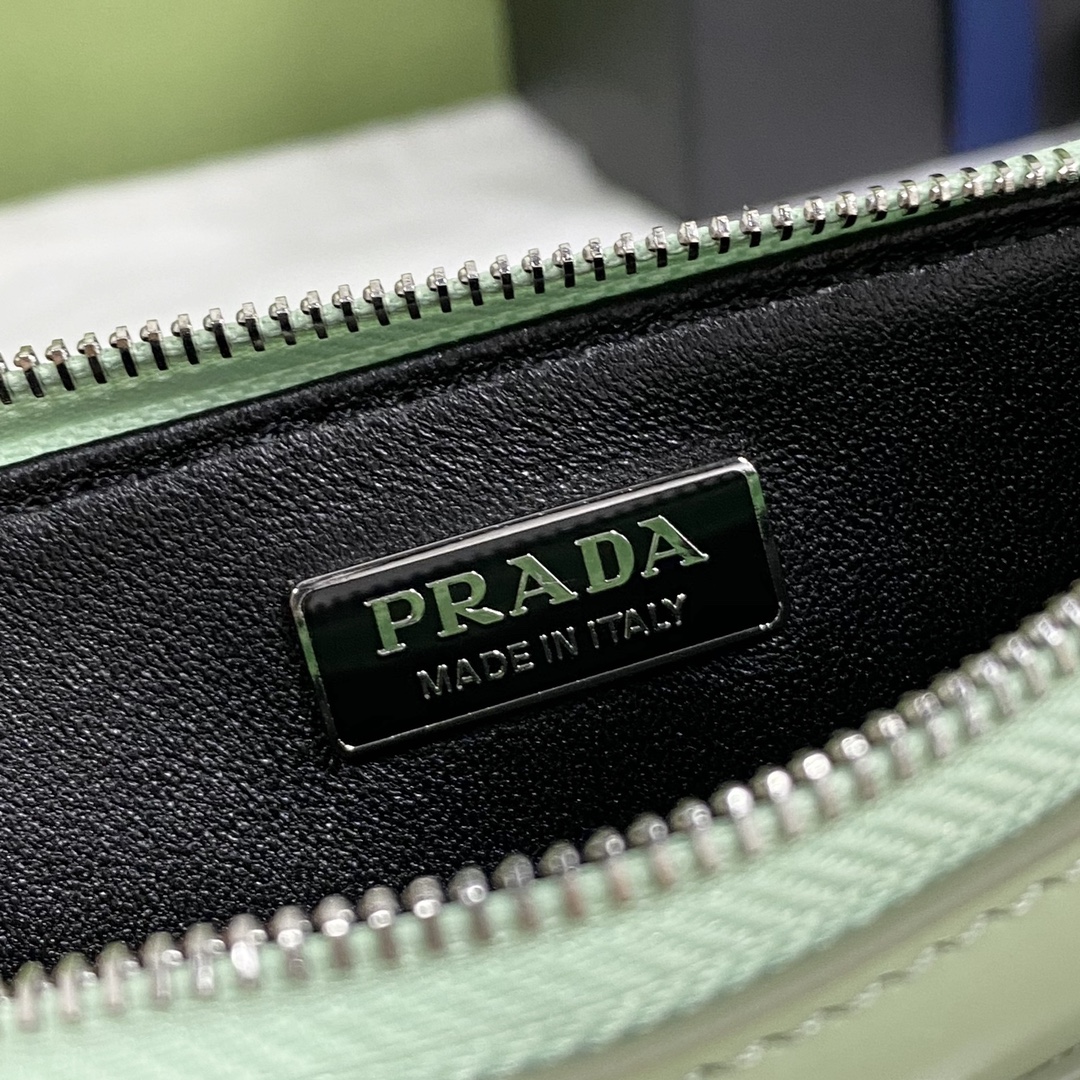 【P900】Prada女包价格 普拉达新款1BC155绿色腋下包单肩包20CM