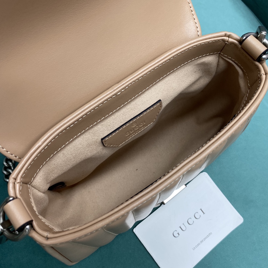 【P1170】Gucci包包价格 古奇583571杏色格纹和线条绗缝手提包斜挎包