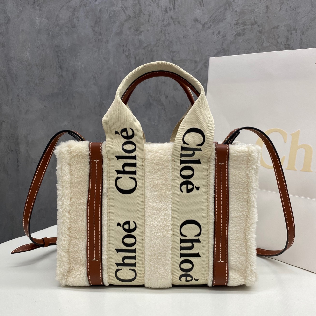 【P1100】克洛依2021冬季新款包包 Chloe Tote羊羔毛系列小号单肩购物袋