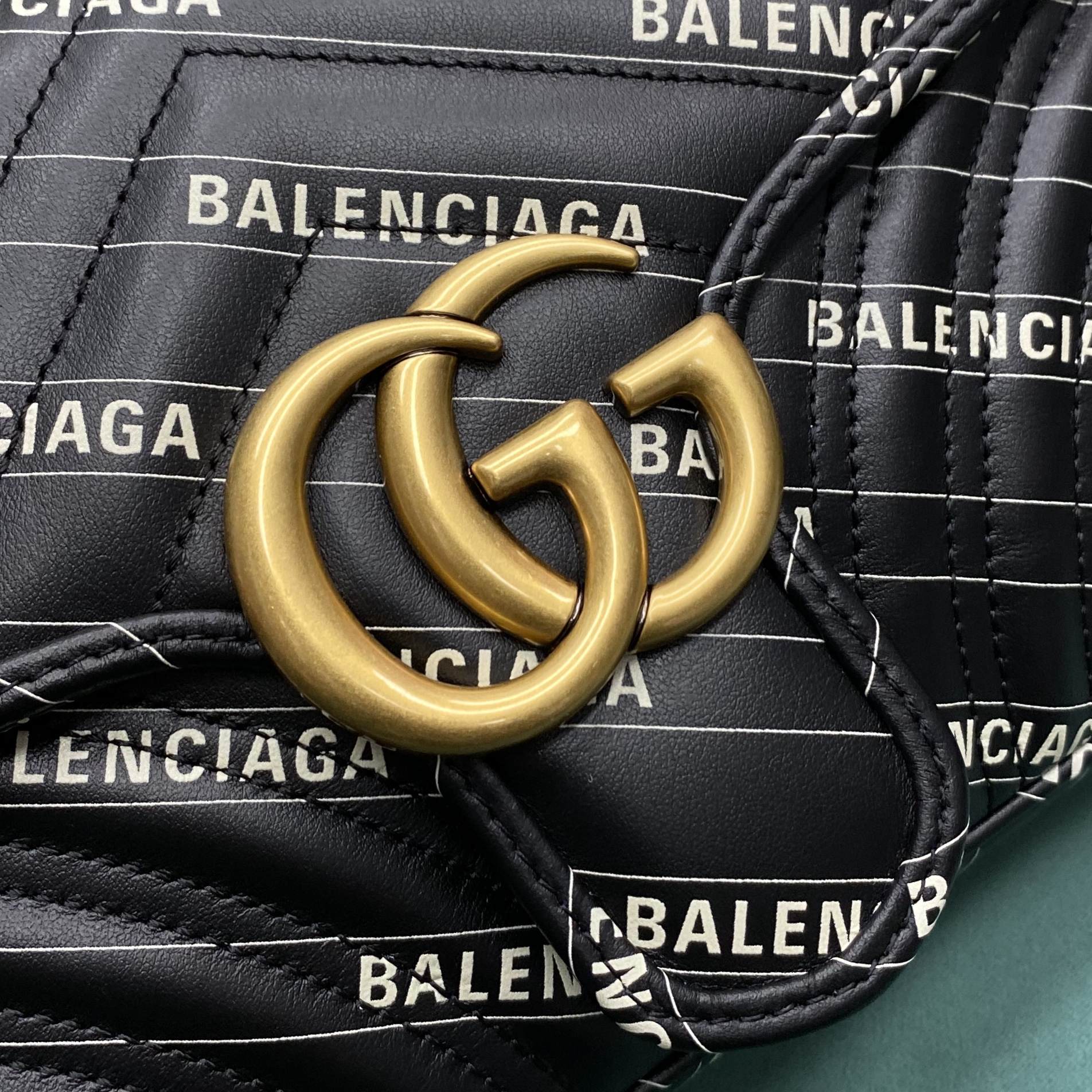 【P1350】Gucci Marmont 古驰联名款绗缝链条包单肩包斜挎包26CM 黑色