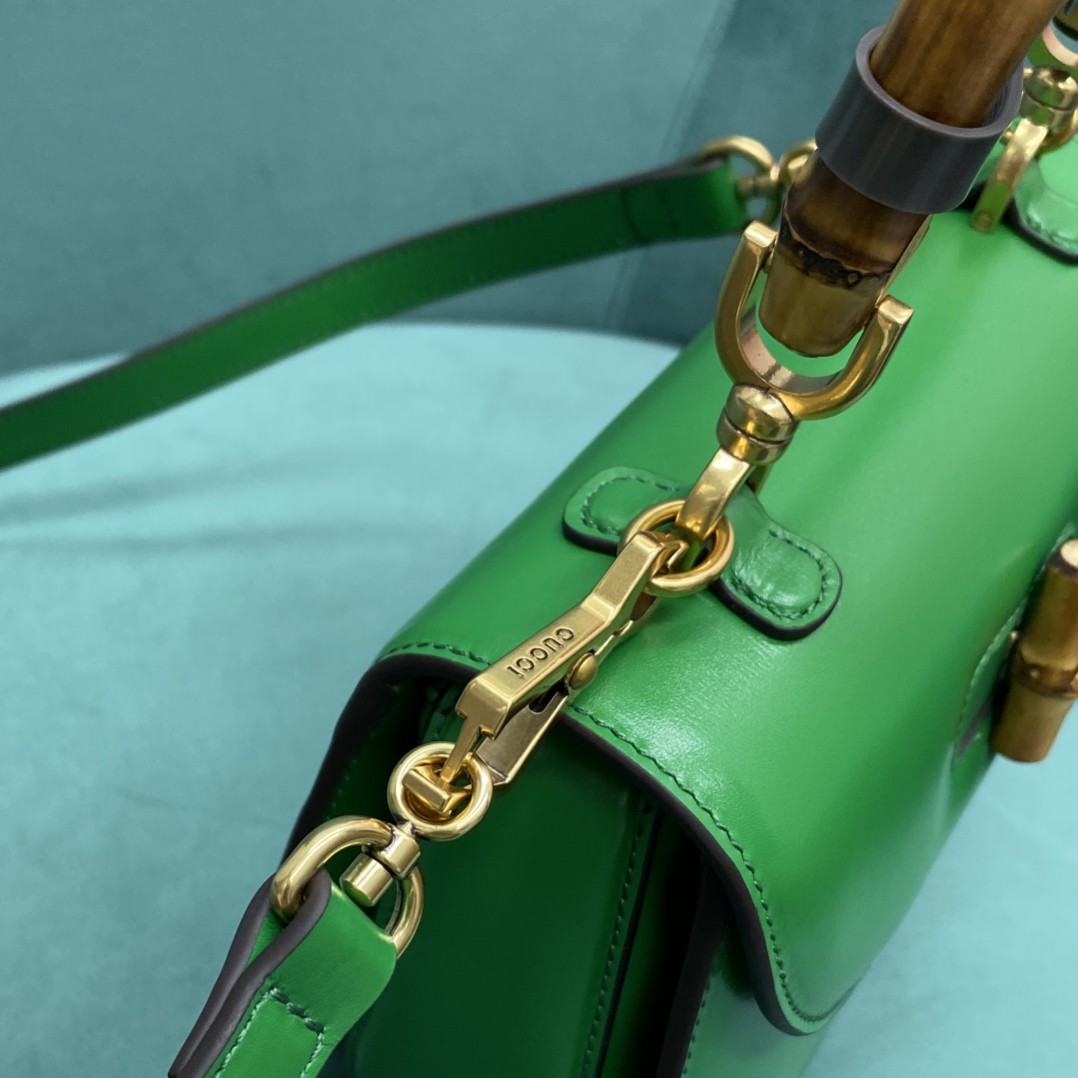 【P1580】古奇包包货源 Gucci绿色进口皮料复古马鞍包斜挎竹节包22CM
