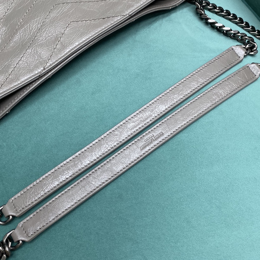 【P1470】圣罗兰包包货源 YSL Niki风格磁扣设计链条单肩包购物袋 浅灰色